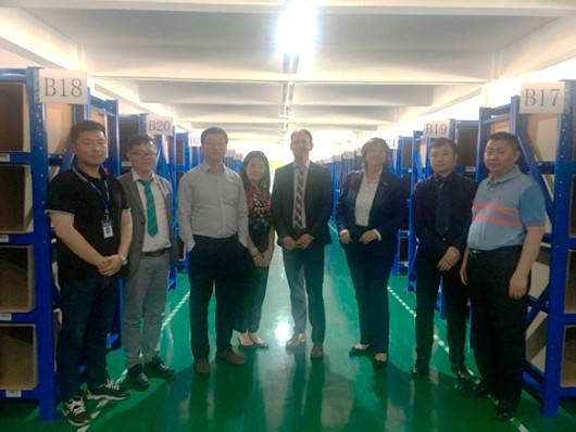 贝朗德国总部高层参观上海嘉定仓